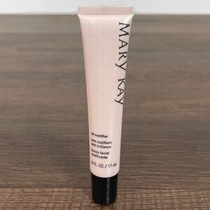 Mary Kay Oil Mattifier